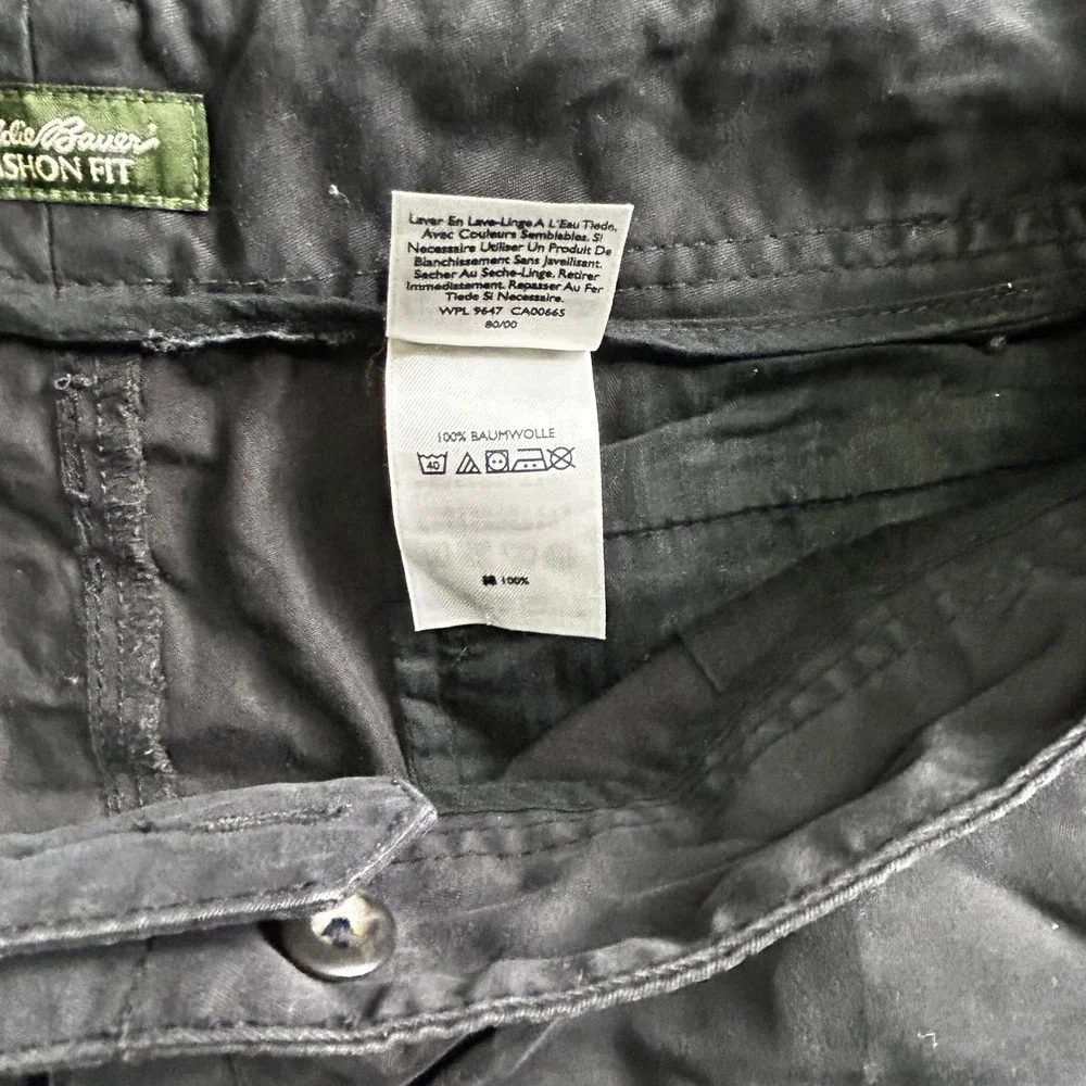Eddie Bauer Shorts Mens Size 34 Black Vashon Fit Cotton Casual Flat Front Hiking